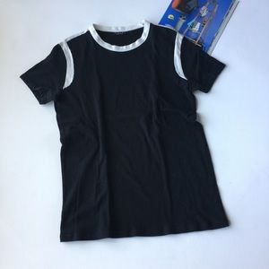 New listing! Men’s SISLEY t shirt Sz L